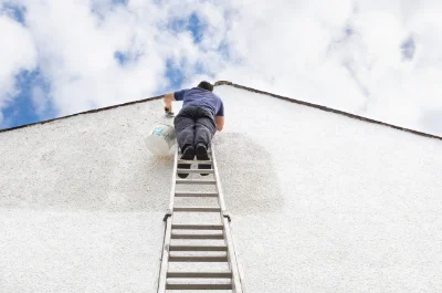 Peinture extérieure à Champagnat-le-Jeune — façades et ravalement